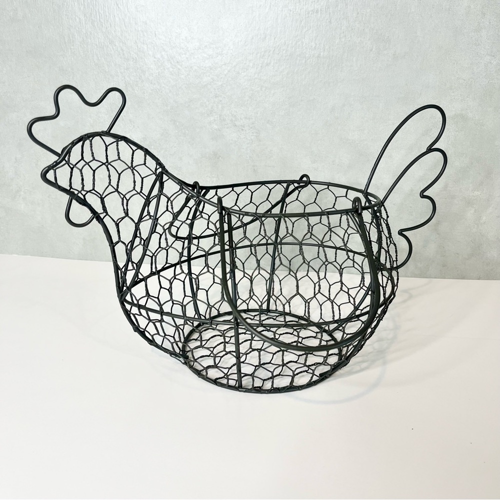 Chicken Wire Basket w/ Handles Farmhouse Decor Hen Gathering Storage